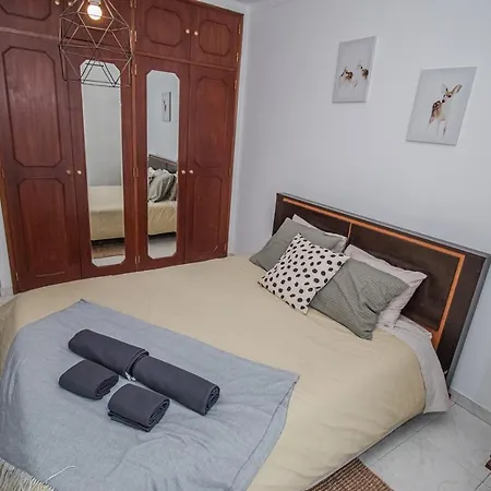 Charming Private In An A1 Penha - Appartement Faro