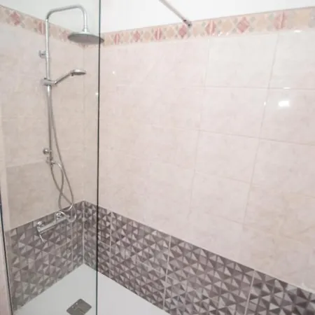 Charming Private In An A1 Penha - *